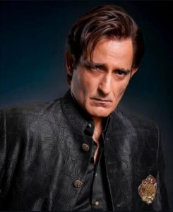 Dhurandhar Star Akshaye Khanna’s Co-Star Breaks Silence on His Behaviour: “He Doesn’t Care About Anybody” Dhurandhar Star Akshaye Khanna’s Co-Star Breaks Silence on His Behaviour: “He Doesn’t Care About Anybody”