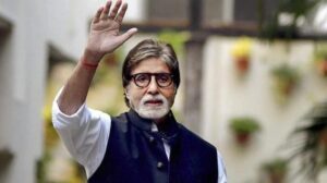 Amitabh Bachchan Misses Sunday Ritual At Jalsa, Assures Fans He Will Be Back Soon Amitabh Bachchan Misses Sunday Ritual At Jalsa, Assures Fans He Will Be Back Soon