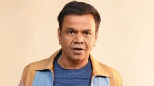 Rajpal Yadav Shoots With Akshay Kumar After Coming Out Of Jail Rajpal Yadav Shoots With Akshay Kumar After Coming Out Of Jail