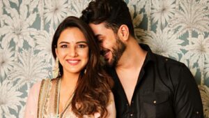 Jasmin Bhasin Shares Loved Fill Birthday Wish For Aly Goni; Sussanne Khan Showers Love