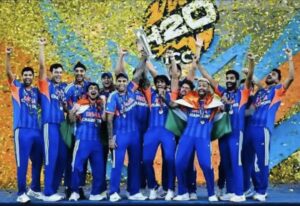 Bollywood celebrates Team India’s T20 World Cup win; Shah Rukh Khan, Vicky Kaushal, Anushka Sharma cheer historic victory Bollywood celebrates Team India’s T20 World Cup win; Shah Rukh Khan, Vicky Kaushal, Anushka Sharma cheer historic victory