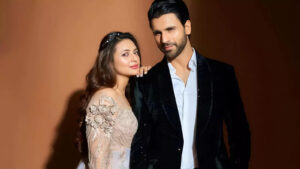 Divyanka Tripathi & Vivek Dahiya Expecting Their First Child After 10 Years of Marriage? Divyanka Tripathi & Vivek Dahiya Expecting Their First Child After 10 Years of Marriage?