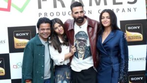 Wamiqa Gabbi Royally Ignores Rajpal Yadav As He Tries To Hug Her At Bhooth Bangla Promotion Wamiqa Gabbi Royally Ignores Rajpal Yadav As He Tries To Hug Her At Bhooth Bangla Promotion